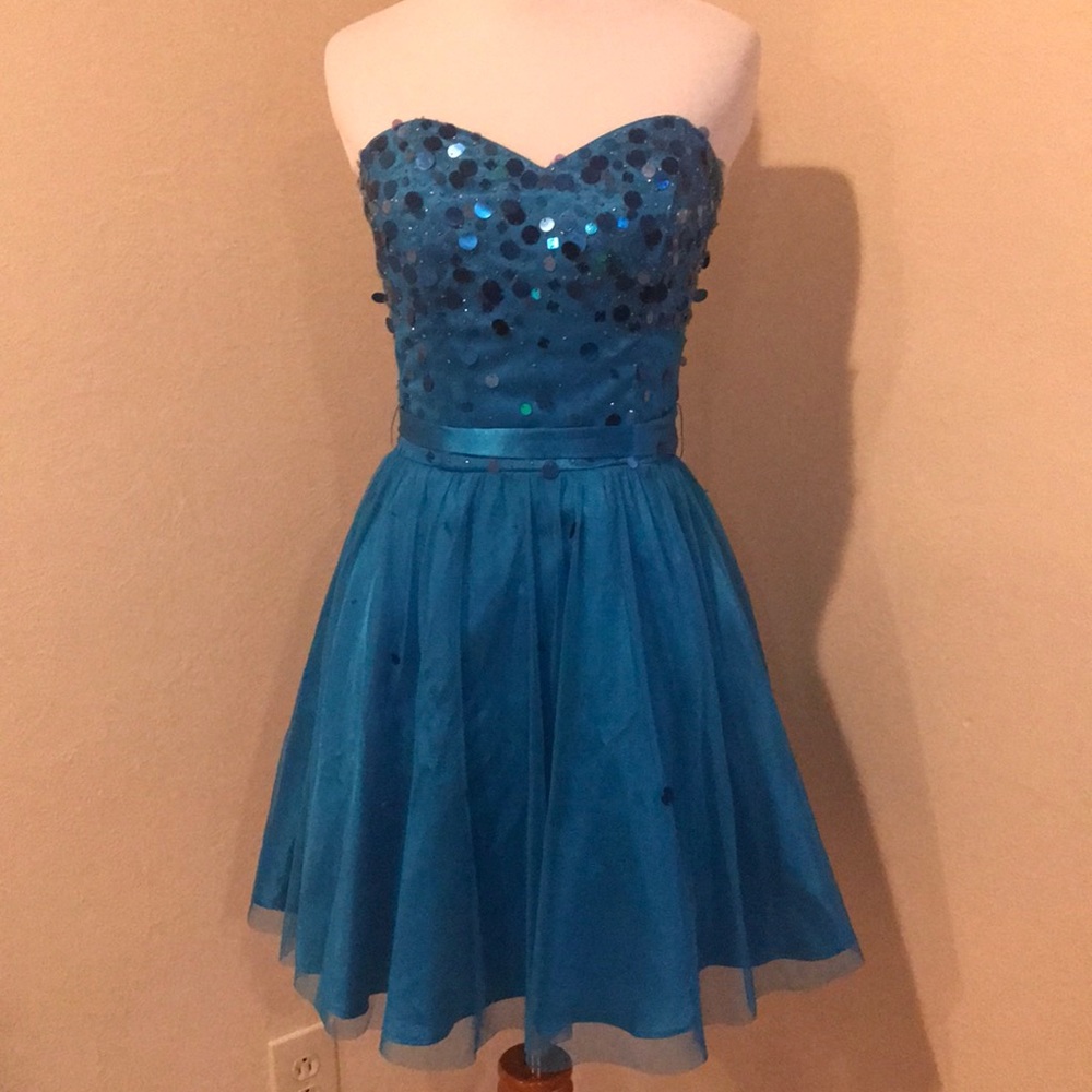 Strapless Blue Sequined Short Prom/Pageant Gown